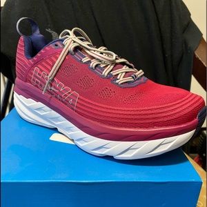 Brand NEW - Hoka One One Bondi 6
